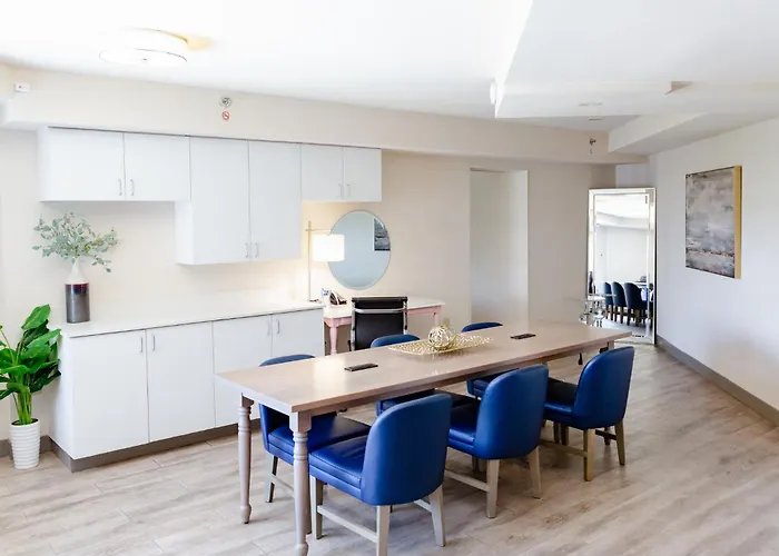 Hotel Indigo Mount Pleasant By Ihg